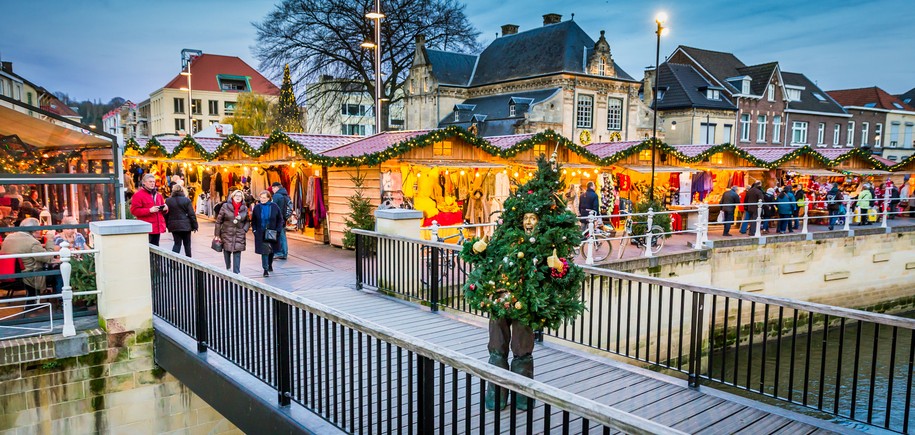 Nostalgic Christmas Markets of Holland, Belgium & Germany